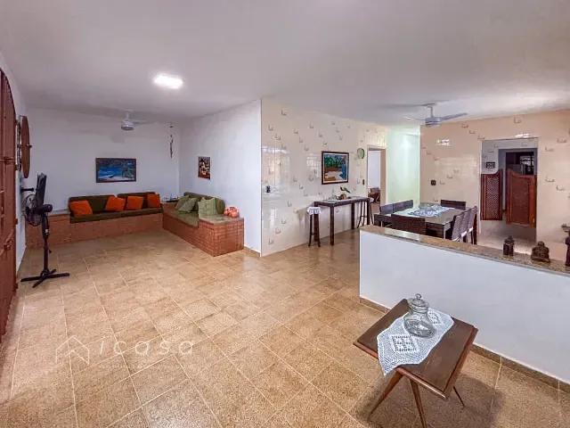 Casa com 400m² 6 quartos e 4 banheiros, à venda, no bairro Lagoinha em Ubatuba