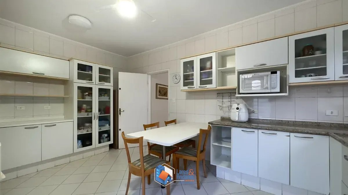 Casa, 3 quartos, 257 m² - Foto 9