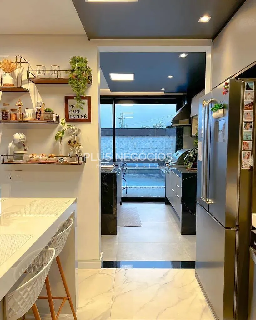 Casa, 3 quartos, 235 m² - Foto 28