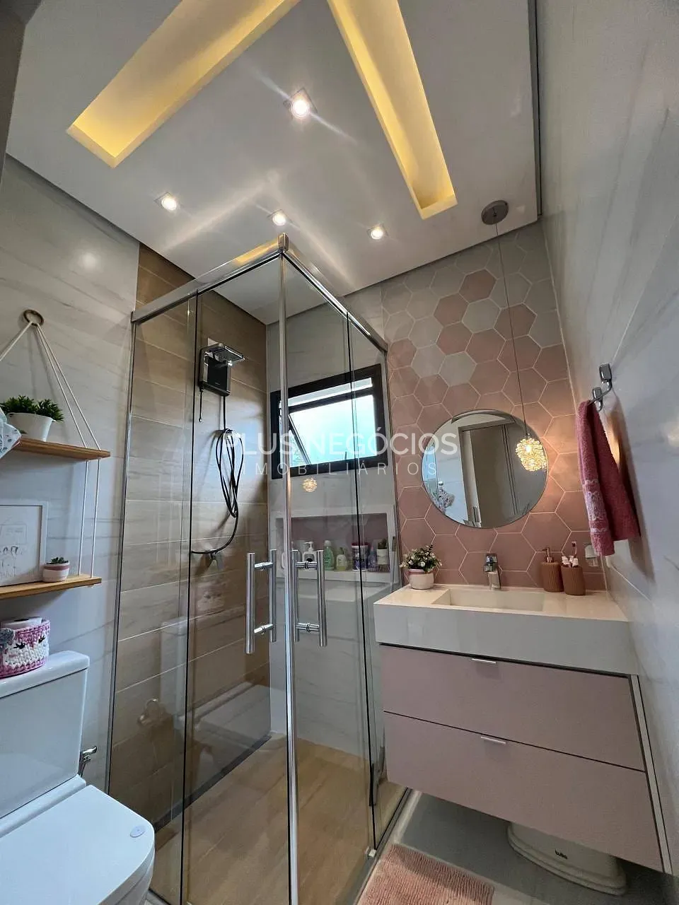 Casa, 3 quartos, 235 m² - Foto 38