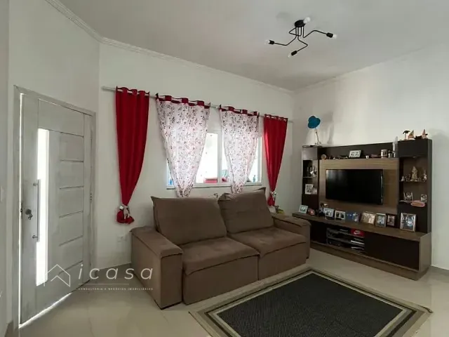 Casa com 250m² 2 quartos e 3 banheiros, à venda, no bairro Cidade Vista Verde em São José dos Campos