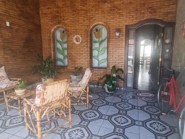 Casa com 125m² 2 quartos e 1 banheiro, à venda, no bairro Vila Antônio Augusto Luiz em Caçapava