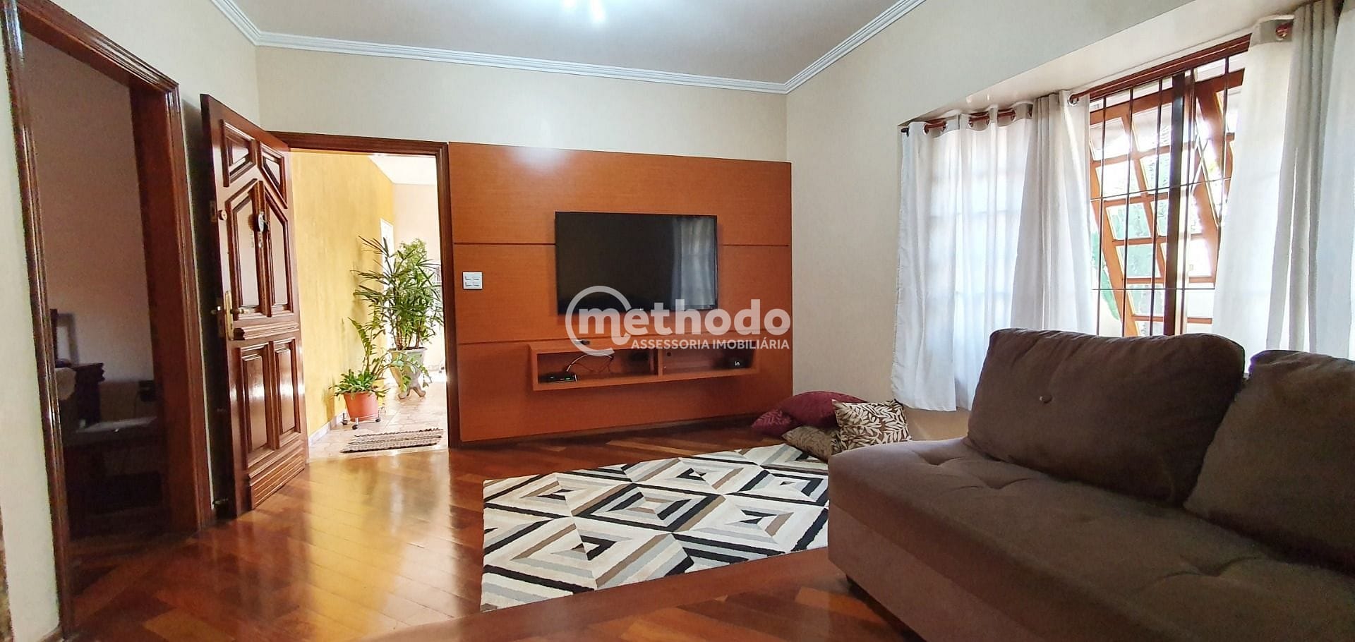 Casa, 3 quartos, 157 m² - Foto 1