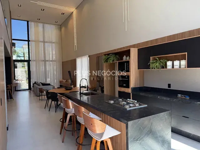 Casa com 503m² 4 quartos e 5 banheiros, à venda ou para alugar, no bairro Alphaville Nova Esplanada em Votorantim