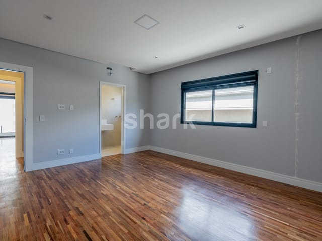 Casa com 420m² 5 quartos e 6 banheiros, à venda, no bairro Cidade Tamboré em Santana de Parnaíba