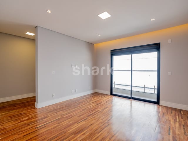 Casa com 420m² 5 quartos e 6 banheiros, à venda, no bairro Cidade Tamboré em Santana de Parnaíba