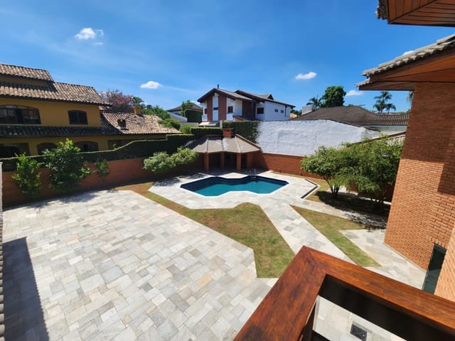 Casa com 1309m² 4 quartos e 6 banheiros, para alugar, no bairro Alphaville Residencial Dois em Barueri