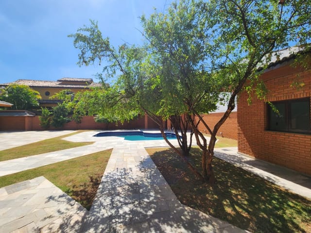 Casa com 1309m² 4 quartos e 6 banheiros, para alugar, no bairro Alphaville Residencial Dois em Barueri