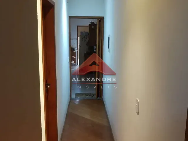 Casa com 136m² 3 quartos e 2 banheiros, à venda, no bairro Loteamento Residencial Vista Linda em São José dos Campos