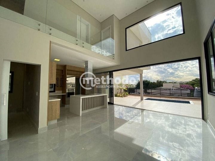 Casa, 3 quartos, 270 m² - Foto 2