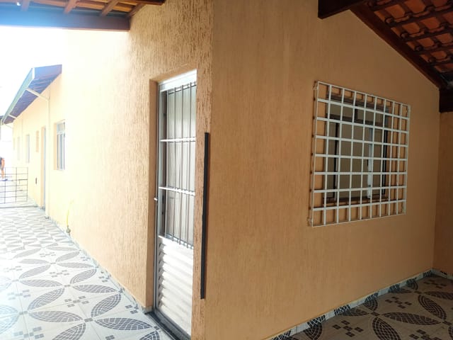 Casa com 125m² 2 quartos e 2 banheiros, à venda, no bairro Residencial e Comercial Cidade Morumbi em Pindamonhangaba