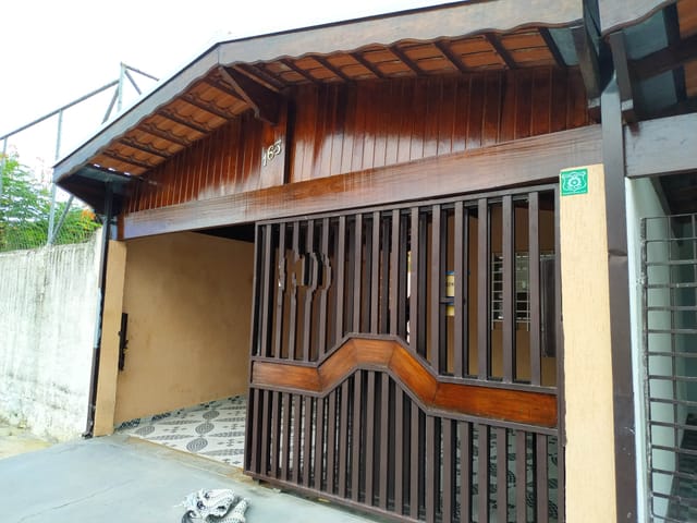 Casa com 125m² 2 quartos e 2 banheiros, à venda, no bairro Residencial e Comercial Cidade Morumbi em Pindamonhangaba