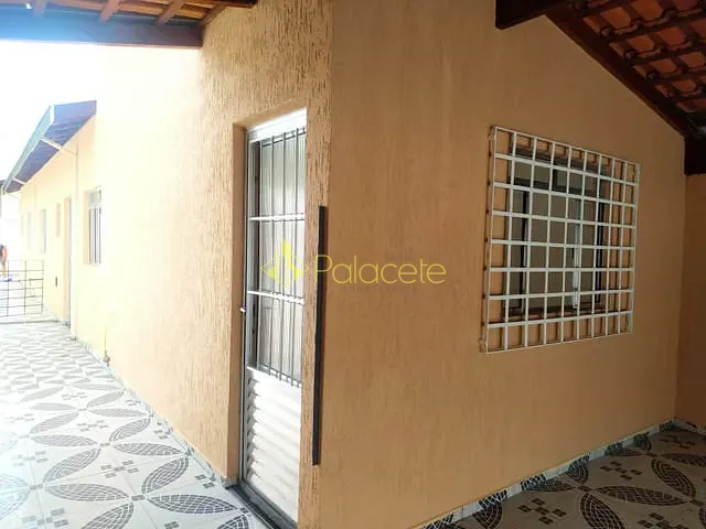 Casa com 125m² 2 quartos e 2 banheiros, à venda, no bairro Residencial e Comercial Cidade Morumbi em Pindamonhangaba