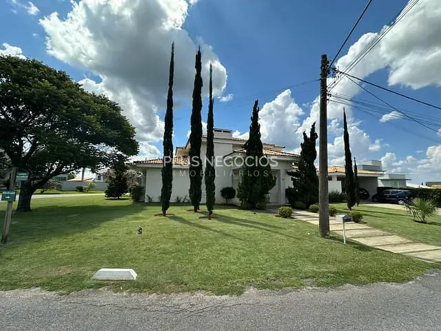 Casa com 1360m² 3 quartos e 5 banheiros, à venda, no bairro lago azul em Araçoiaba da Serra