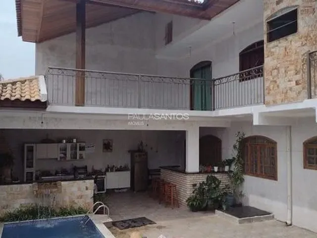 Casa com 196m² 3 quartos e 3 banheiros, à venda, no bairro Parque Jataí em Votorantim