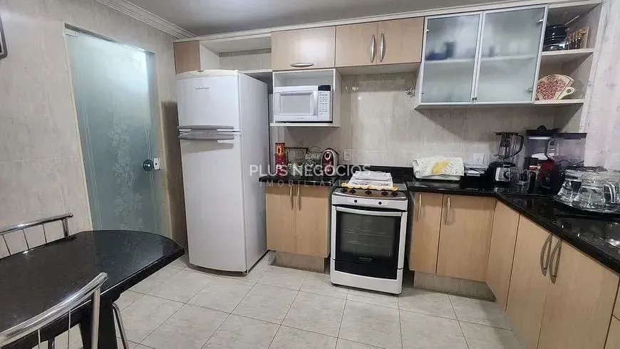 Casa, 4 quartos, 200 m² - Foto 4