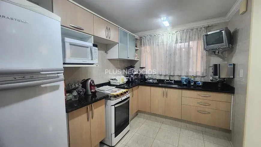 Casa, 4 quartos, 200 m² - Foto 6