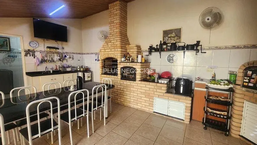 Casa, 4 quartos, 200 m² - Foto 7