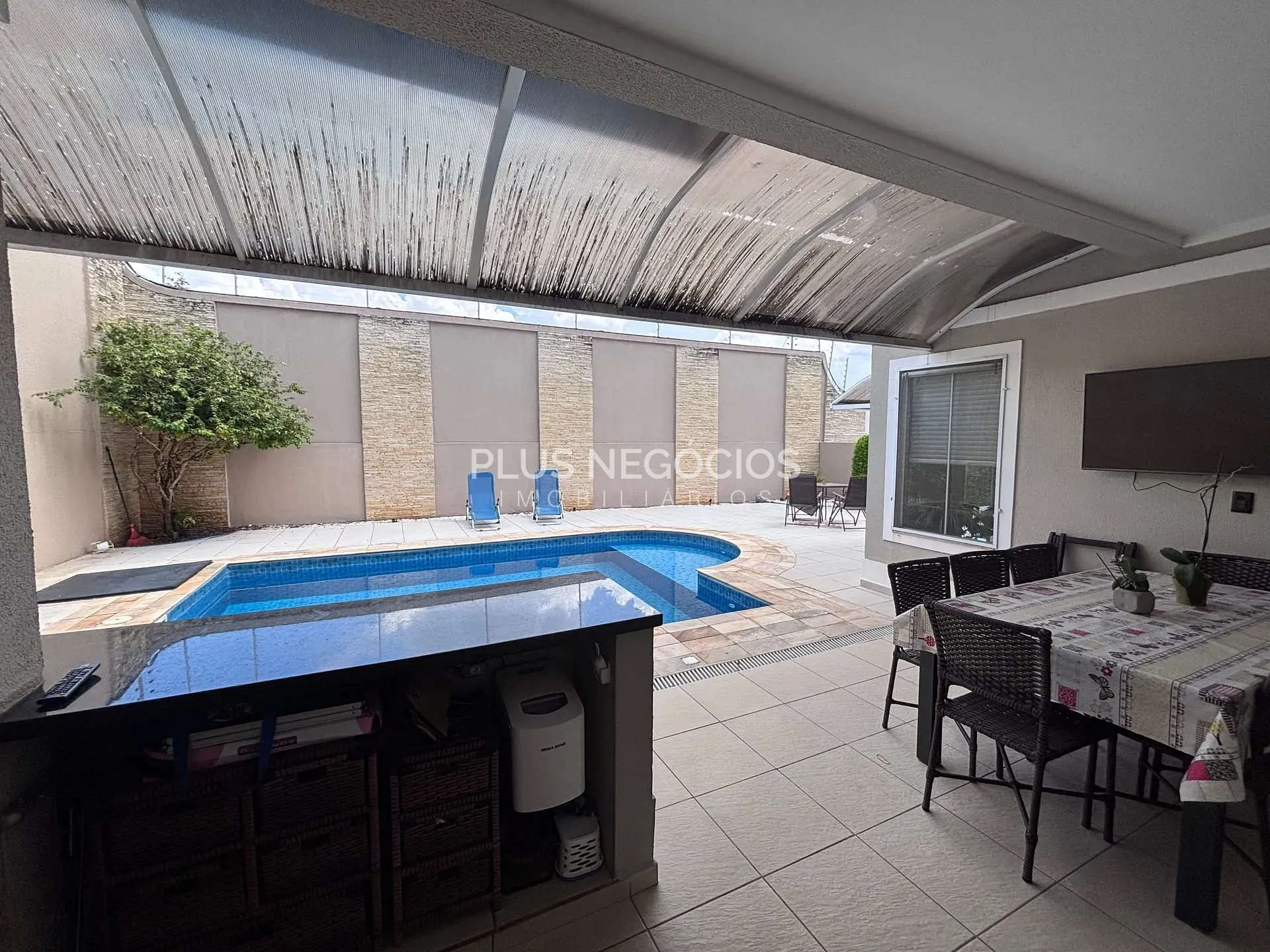 Casa, 4 quartos, 239 m² - Foto 10