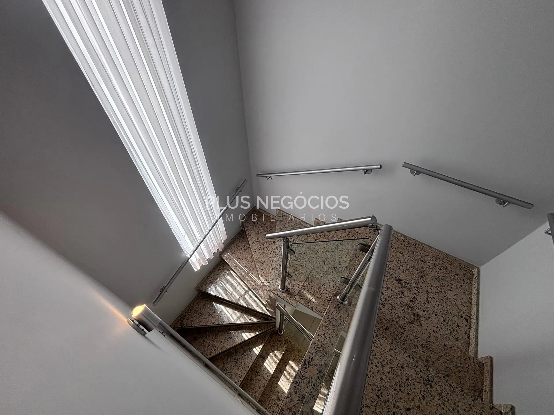 Casa, 4 quartos, 239 m² - Foto 18