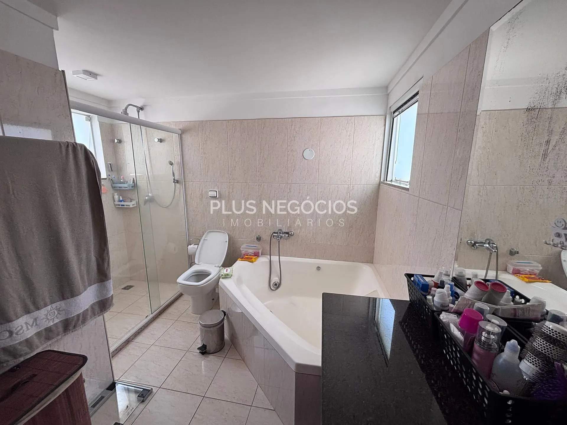 Casa, 4 quartos, 239 m² - Foto 27