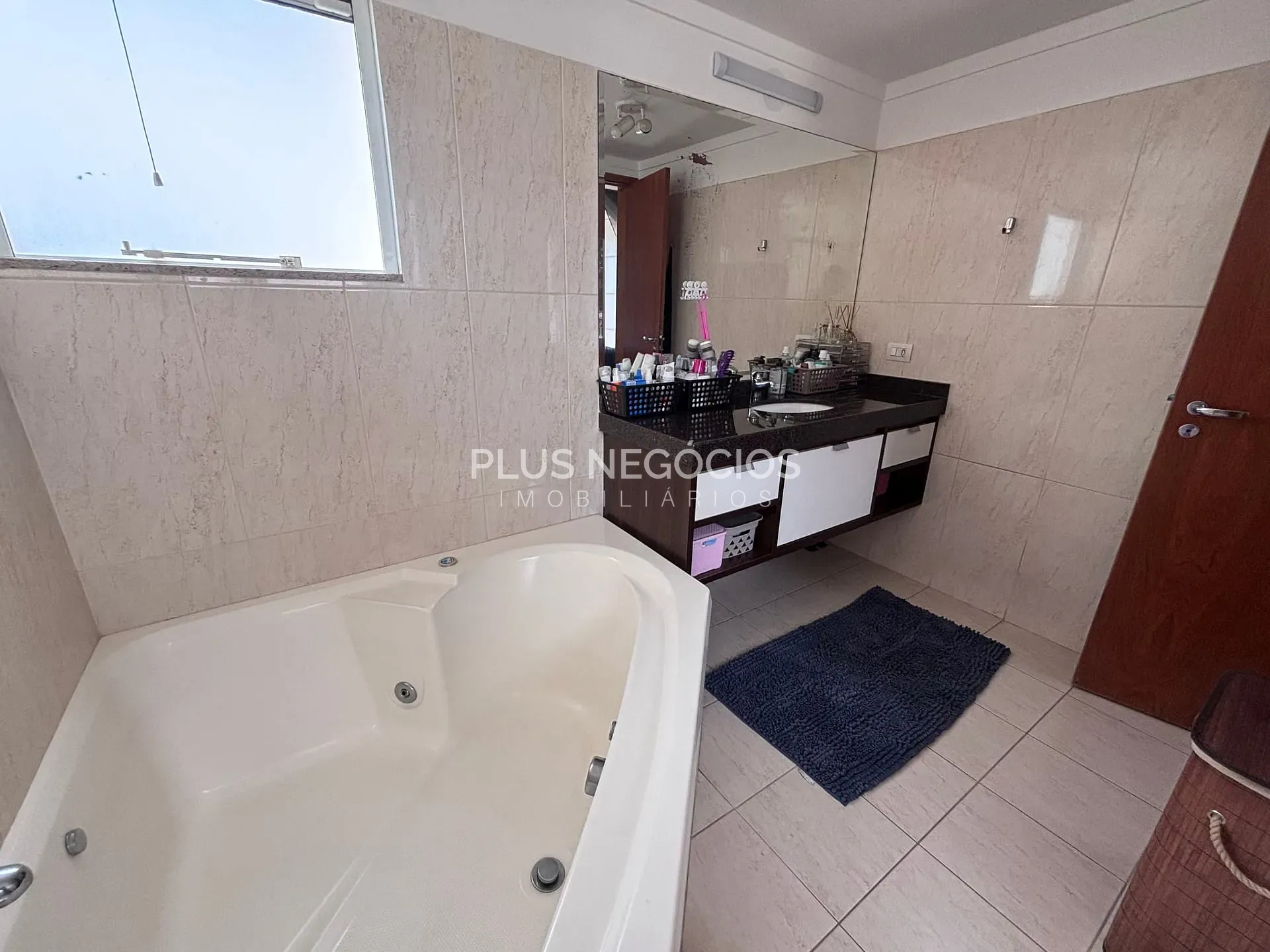 Casa, 4 quartos, 239 m² - Foto 28