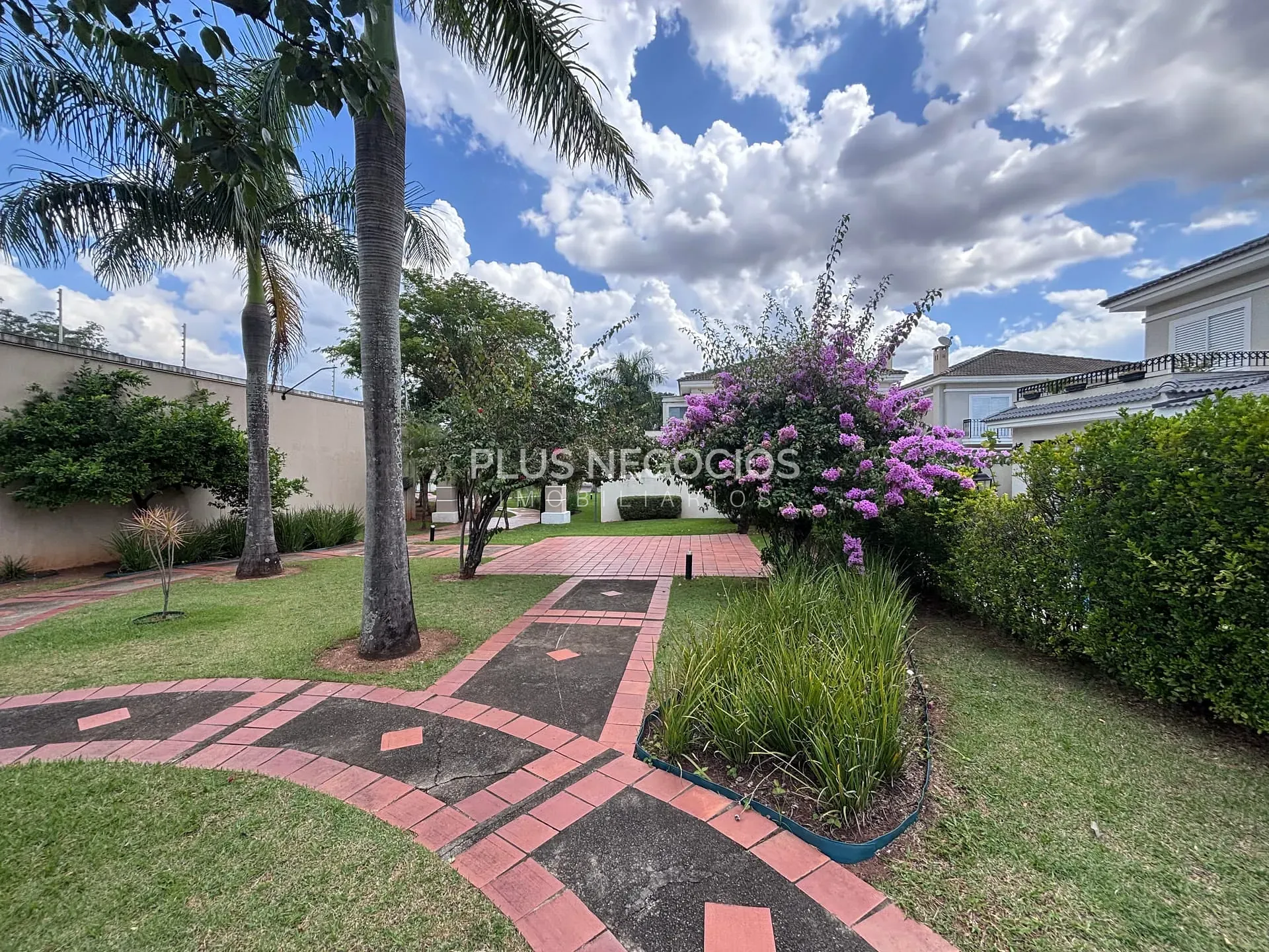 Casa, 4 quartos, 239 m² - Foto 43
