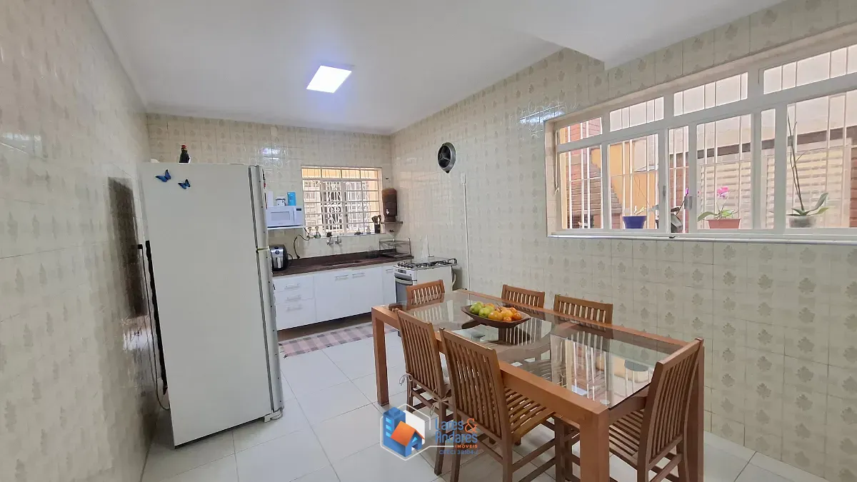 Casa, 3 quartos, 180 m² - Foto 3