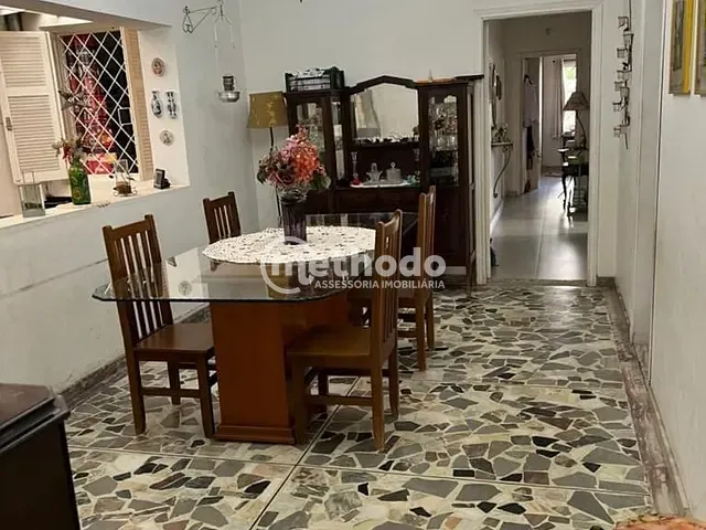 Casa com 500m² 3 quartos e 4 banheiros, à venda, no bairro Jardim Guanabara em Campinas