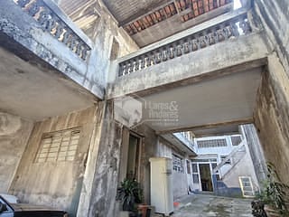 Foto do Casa-Casa tipo para venda em Jardim Sandra com 4 quartos, 215m²
