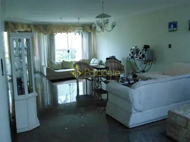 Casa com 280m², à venda, no bairro Jardim Avelino em São Paulo