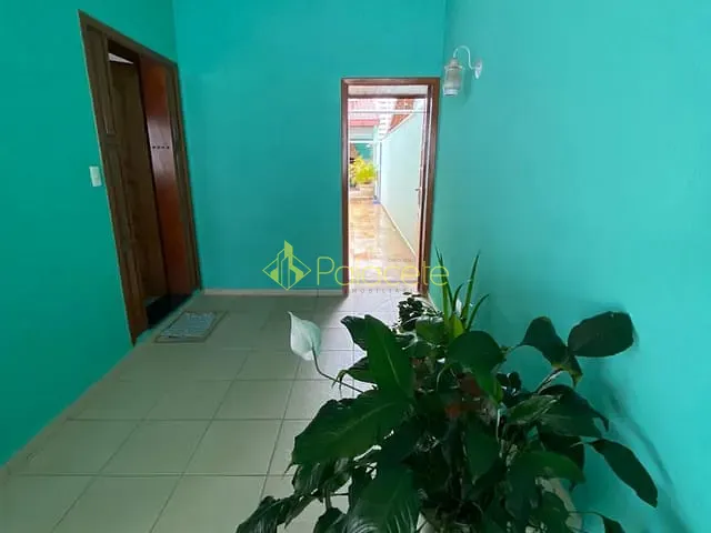 Casa com 260m² 4 quartos e 5 banheiros, à venda, no bairro Bosque Flamboyant em Taubaté