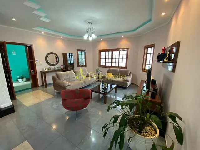 Casa com 260m² 4 quartos e 5 banheiros, à venda, no bairro Bosque Flamboyant em Taubaté