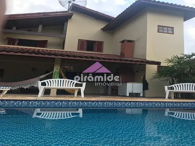 Casa com 362m² 4 quartos e 4 banheiros, à venda, no bairro Horto Florestal em Ubatuba