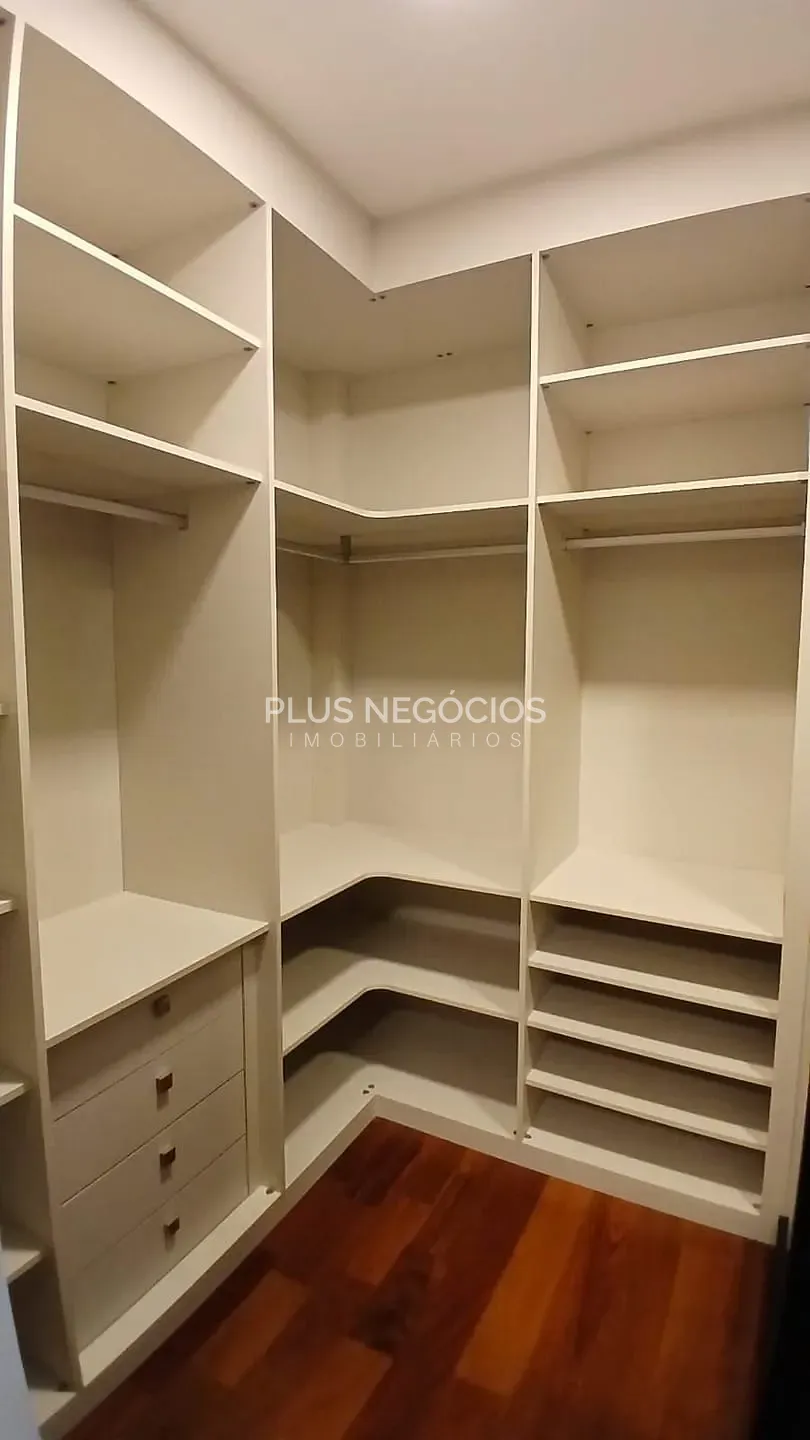 Casa, 4 quartos, 440 m² - Foto 22