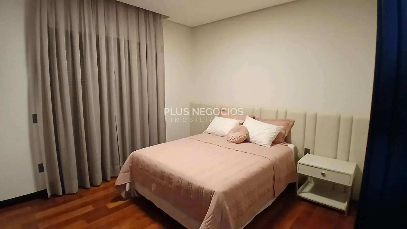 Casa, 4 quartos, 440 m² - Foto 24