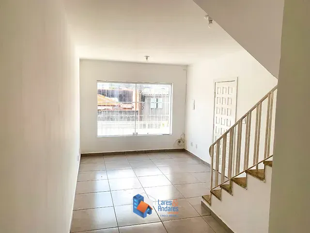 Casa com 165m² 2 quartos e 2 banheiros, à venda, no bairro Jardim Santa Cruz (Campo Grande) em São Paulo