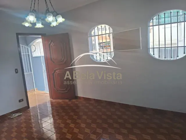 Casa com 172m² 3 quartos e 2 banheiros, para alugar, no bairro VL OSASCO em Osasco