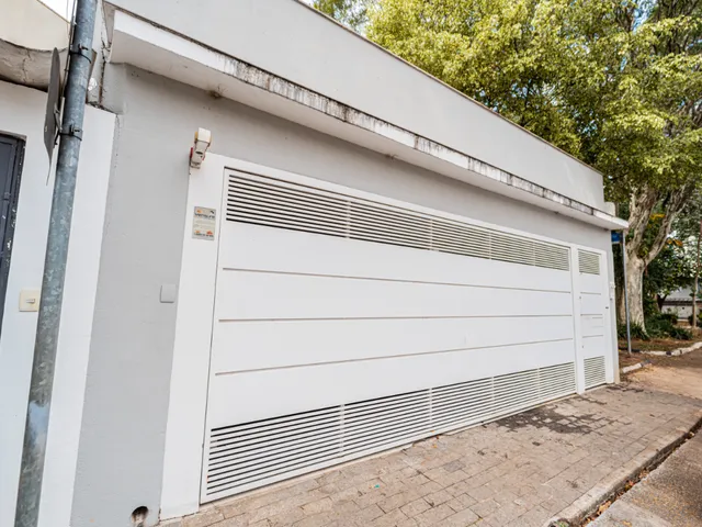 Foto do Casa - Casa para venda em Chácara Santo Antônio (Zona Sul) com 2 quartos, sendo 1 suíte, 140m² | Lares e Andares Imóveis