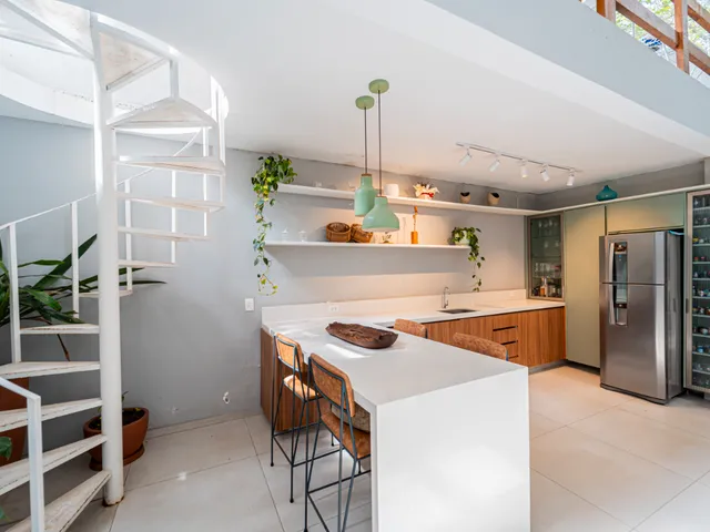 Foto do Casa - Casa para venda em Chácara Santo Antônio (Zona Sul) com 2 quartos, sendo 1 suíte, 140m² | Lares e Andares Imóveis