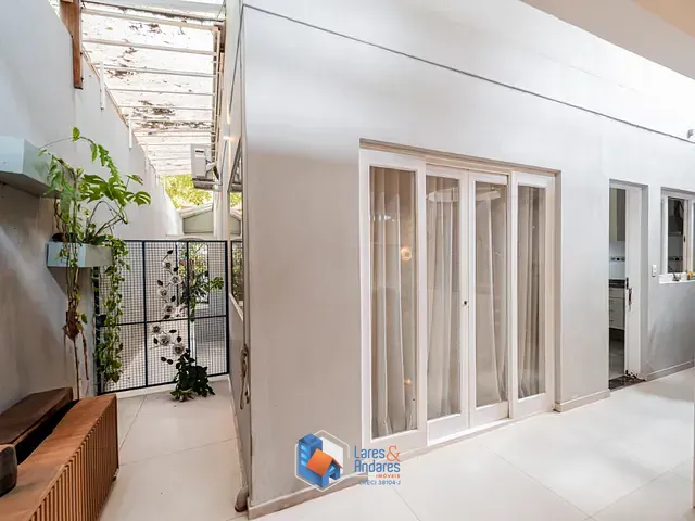 Casa com 137m² 2 quartos e 3 banheiros, à venda, no bairro Chácara Santo Antônio (Zona Sul) em São Paulo