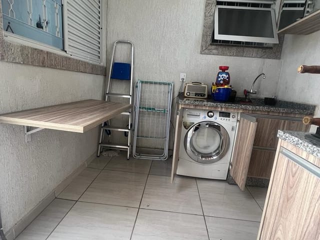Casa 3 quartos e 3 banheiros, à venda, no bairro Parque Senhor do Bonfim em Taubaté