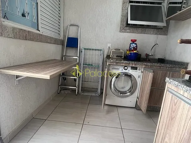 Casa 3 quartos e 3 banheiros, à venda, no bairro Parque Senhor do Bonfim em Taubaté