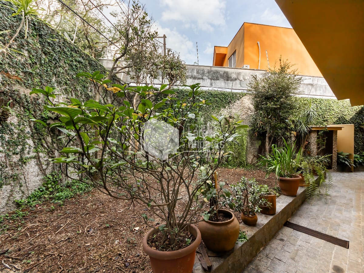 Casa, 3 quartos, 257 m² - Foto 38