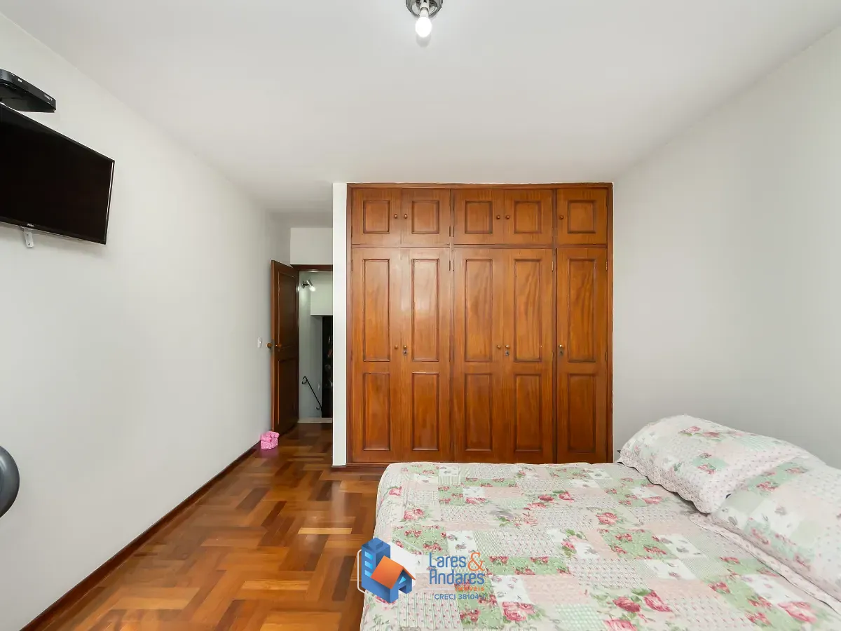 Casa, 3 quartos, 257 m² - Foto 27