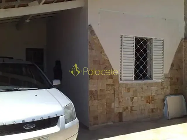Casa 3 quartos e 1 banheiro, à venda, no bairro Jardim Sonia Maria em Taubaté