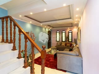 Foto do Sobrado-Sobrado para venda em Vila Bancária Munhoz com 4 quartos, sendo 1 suíte, 168m²