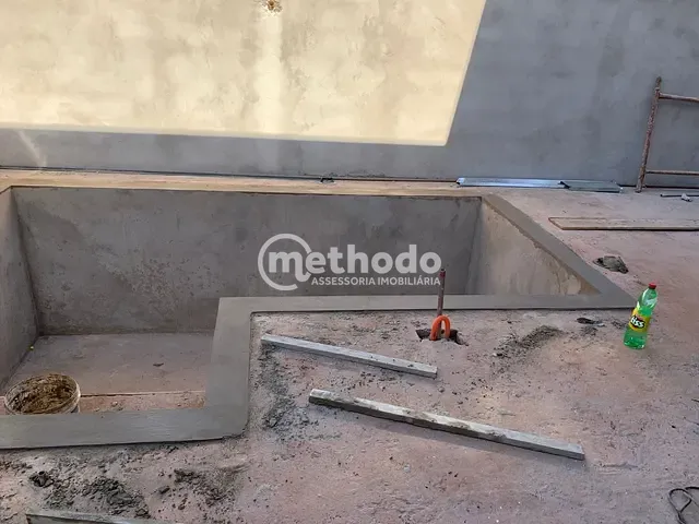 Casa com 300m² 3 quartos e 4 banheiros, à venda, no bairro Parque Brasil 500 em Paulínia