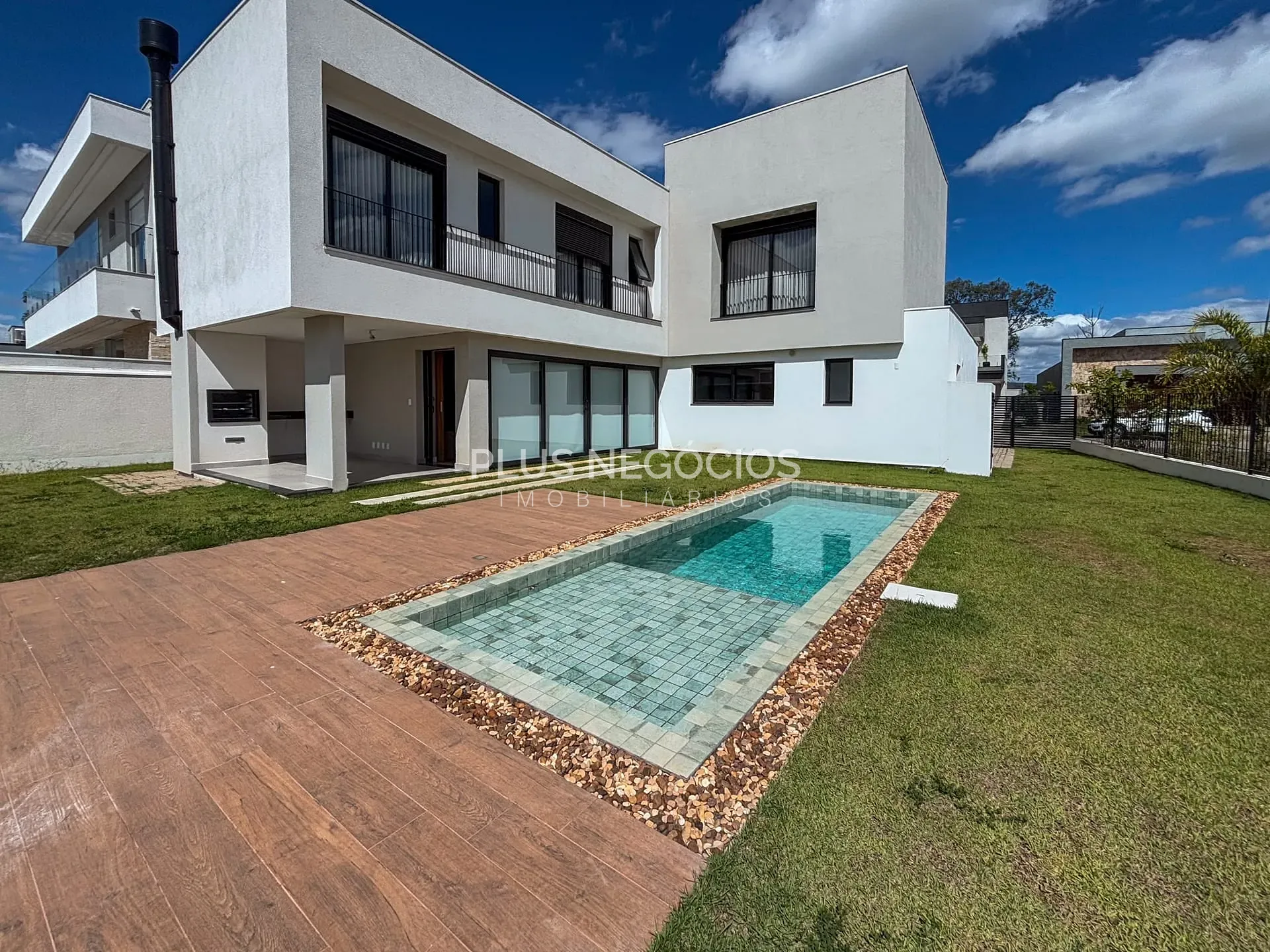 Casa, 3 quartos, 265 m² - Foto 26