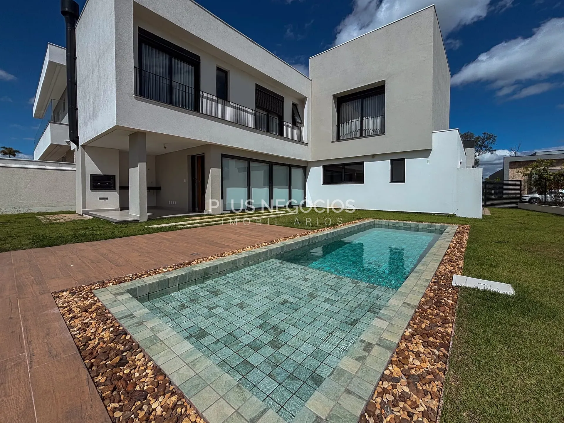 Casa, 3 quartos, 265 m² - Foto 27